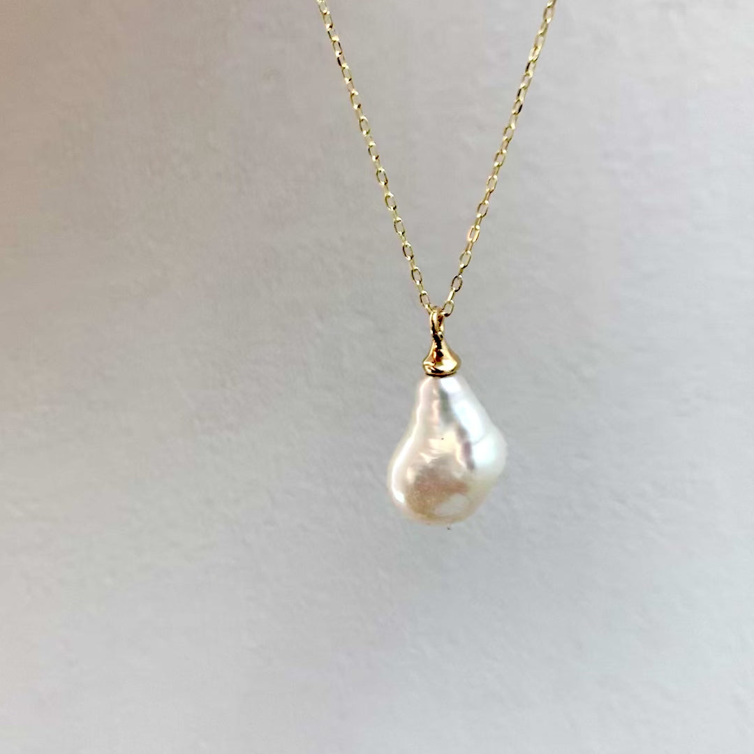 Baroque Pearl Necklace
