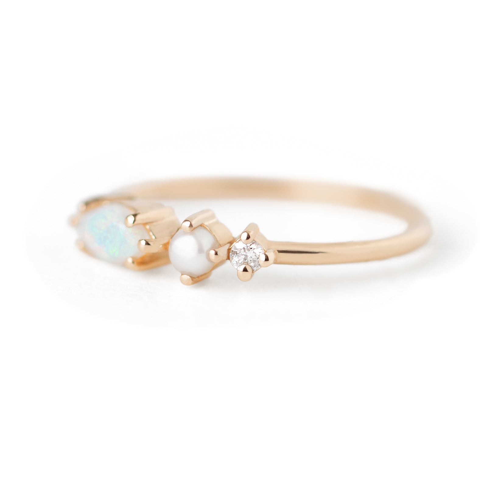 Opal and pearl ring store
