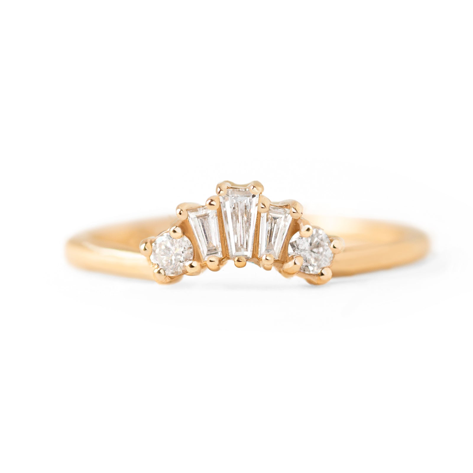 Vera Baguette Diamond Contour Band