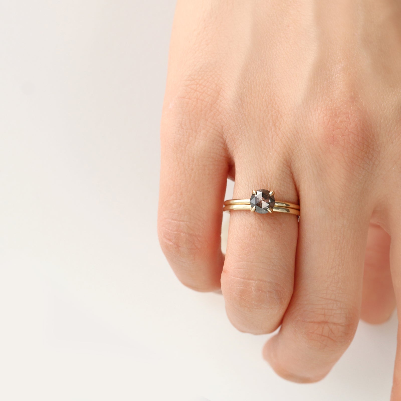 Round 0.8CT Salt and Pepper Diamond Ring